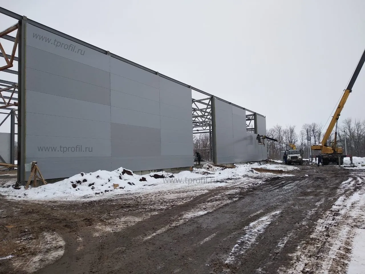 монтаж стеновых сэндвич панелей