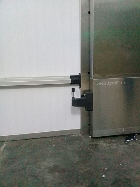 Откатная холодильная дверь (ОД)